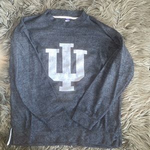 Ladies IU crew neck sweatshirt